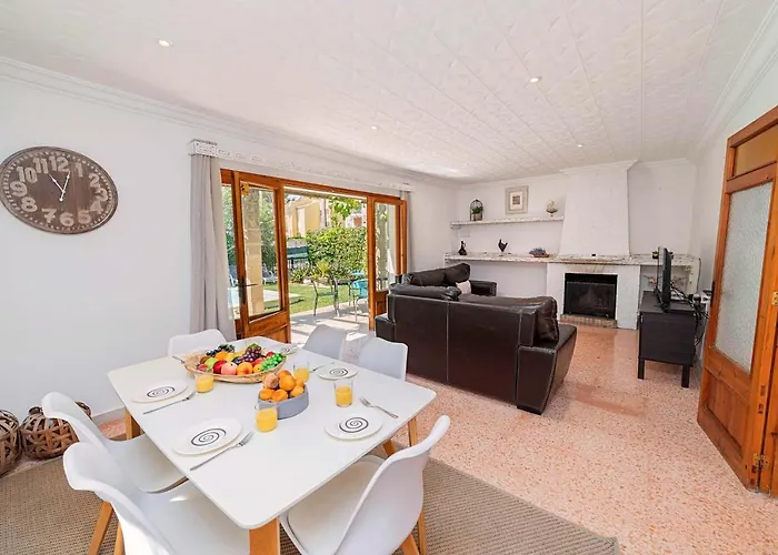 Mir Ruth By Sealand Port de Pollença