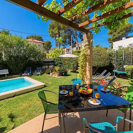 Mir Ruth By Sealand * Порт-де-Польєнса