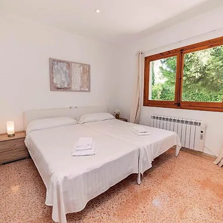 Mir Ruth By Sealand *