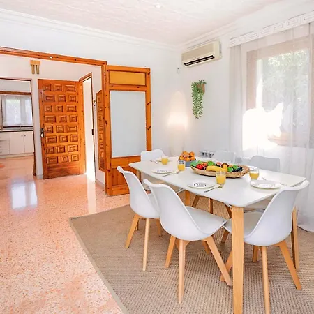 Villa Mir Ruth By Sealand Port de Pollença