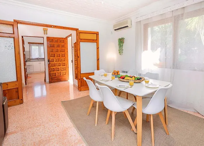 Villa Mir Ruth By Sealand Port de Pollença