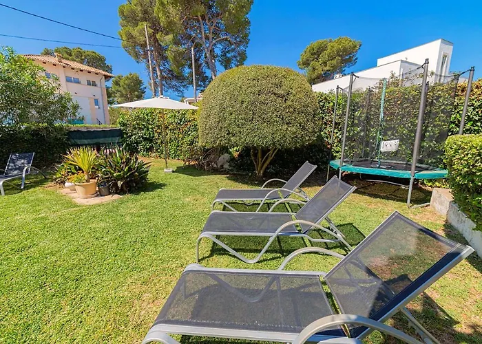 Villa Mir Ruth By Sealand Port de Pollença